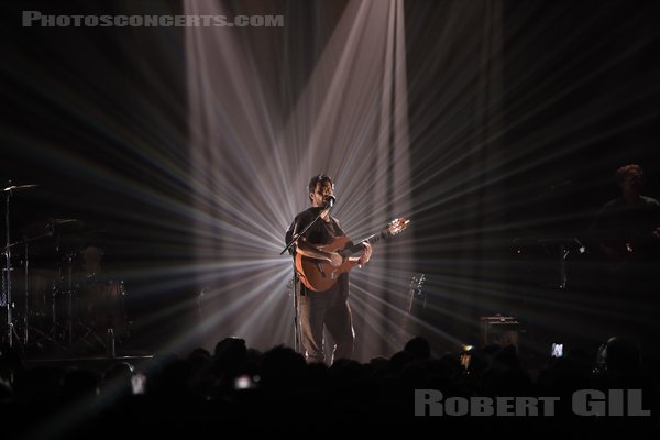 NICK MULVEY - 2024-05-15 - PARIS - Elysee Montmartre - 